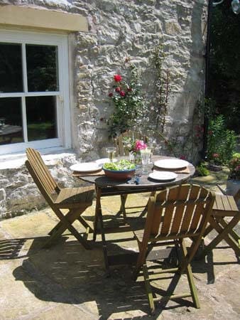 Views in, of and around Stonecrop