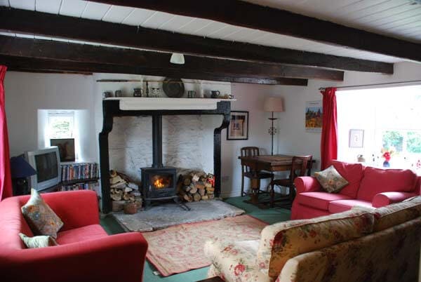 Views in, of and around Stonecrop